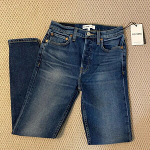 NWT RE/DONE size 90’s high rise size 24 midnight blue. 27” inseam ankle crop